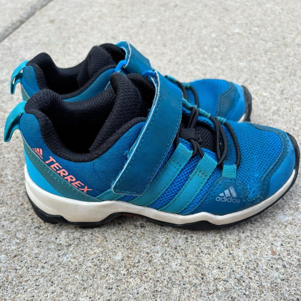 Adidas Kids TERREX Outdoor AX2 Tennis Shoes